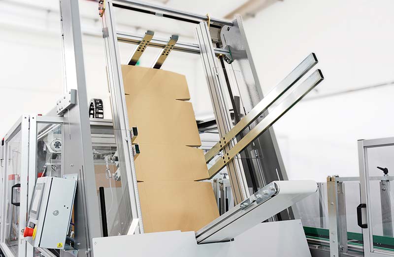 Almacén de cartones